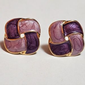 Purple and lavender swirl foursquare enameled earrings vintage